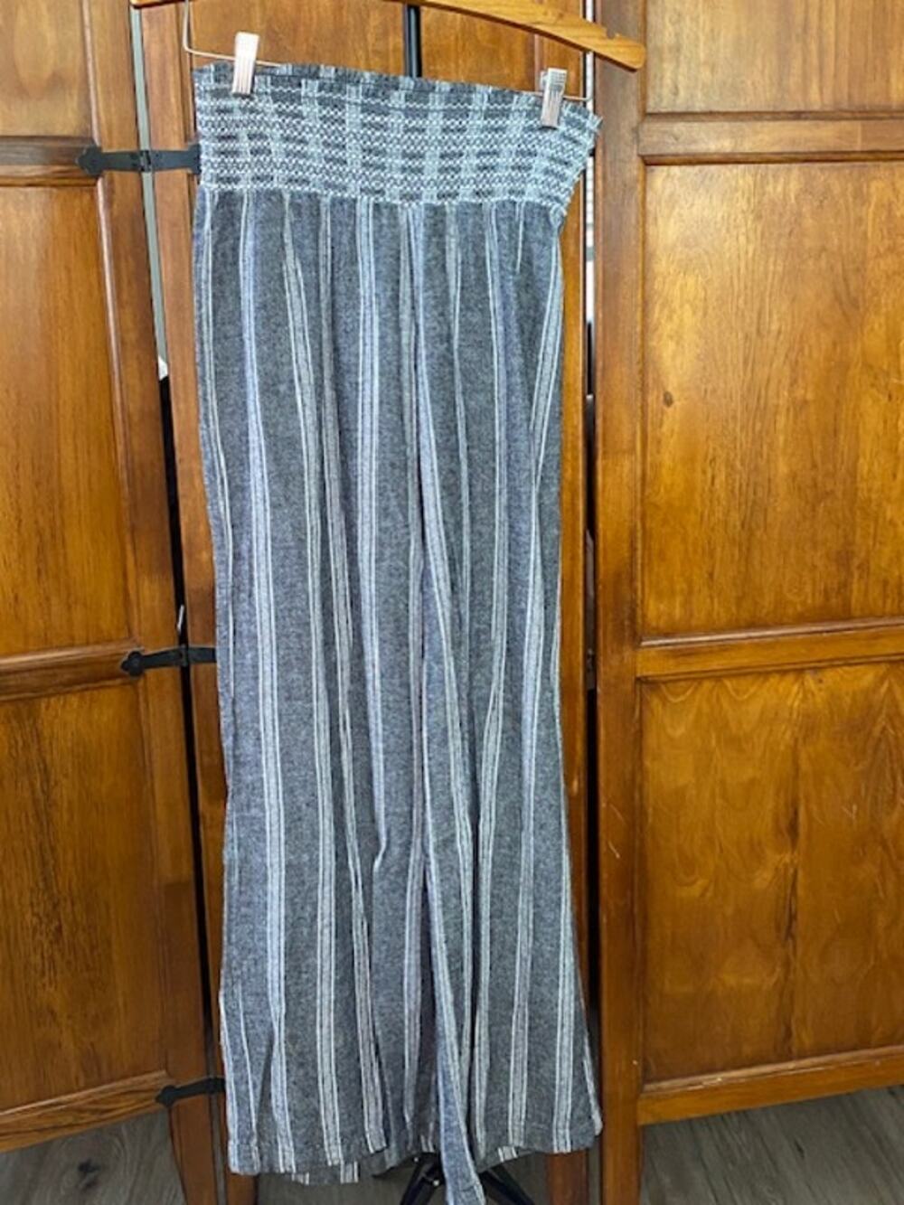 Rewash Womens Medium Linen Blend Wide Leg Pants Gray White Striped Smocked Waist